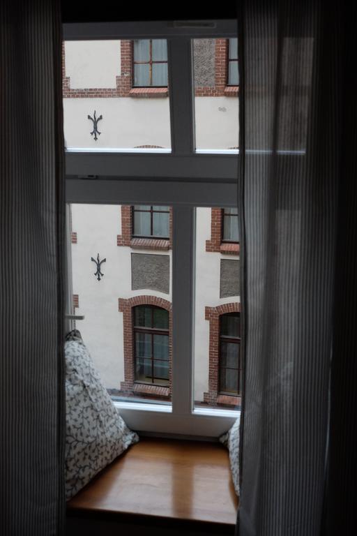 Academus Pub & Guest House Wrocław Extérieur photo